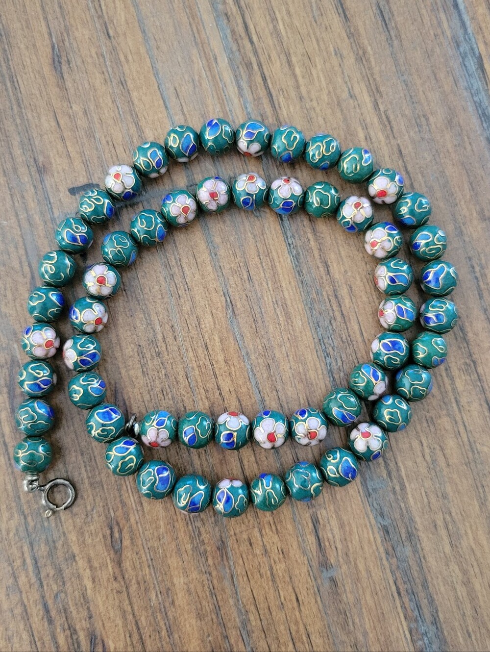 Vintage Green Cloisonne Beaded Necklace - Picture 3 of 7